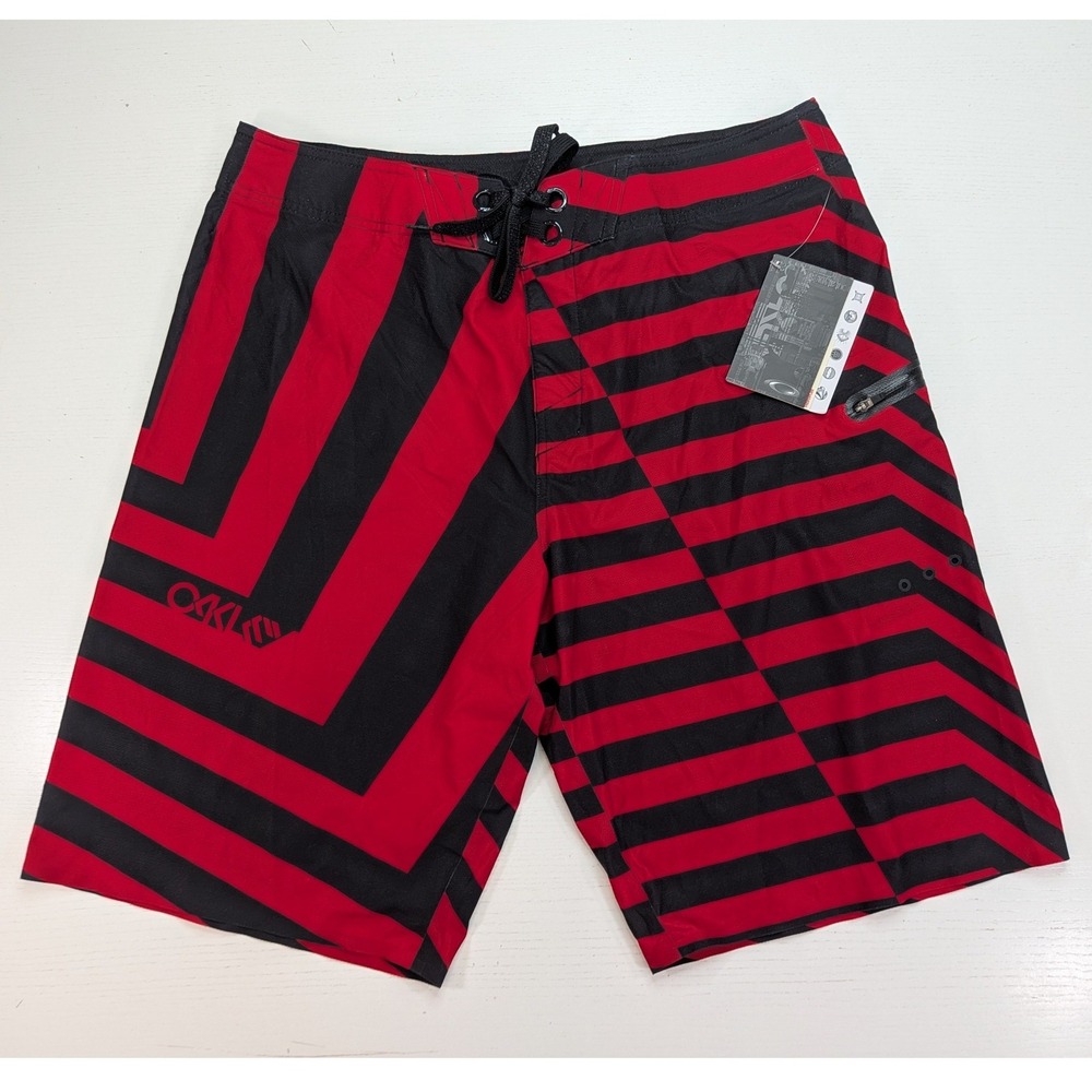 Oakley Like A Flash Boardshorts Mens 36 Red Black Hydrofuse Swim New